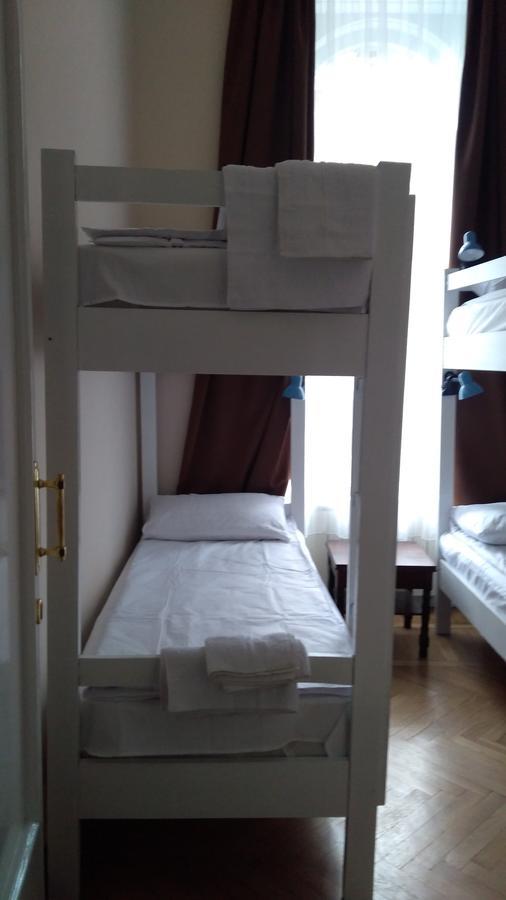 Hotel Nice Тбилиси Екстериор снимка